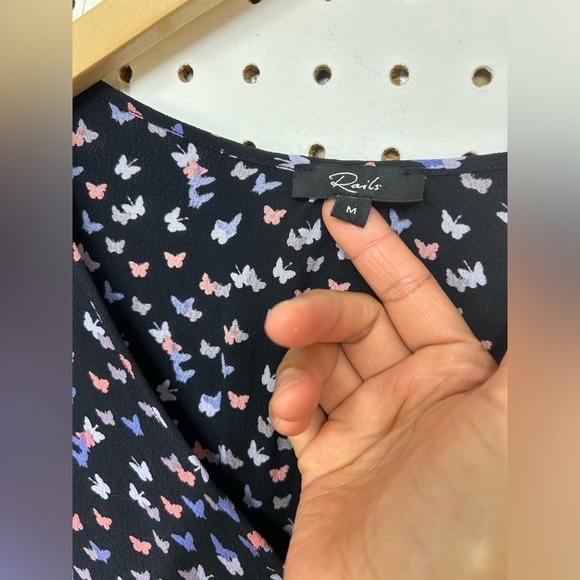 Rails Beaux Butterfly Print Top - Picture 5 of 6